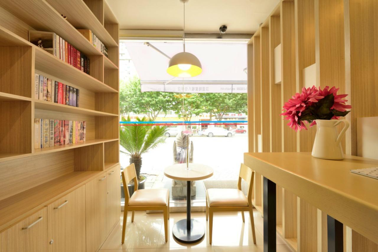 Hanting Hotel Zhuhai Gongbei Port Qinglv Nanlu Branch מראה חיצוני תמונה