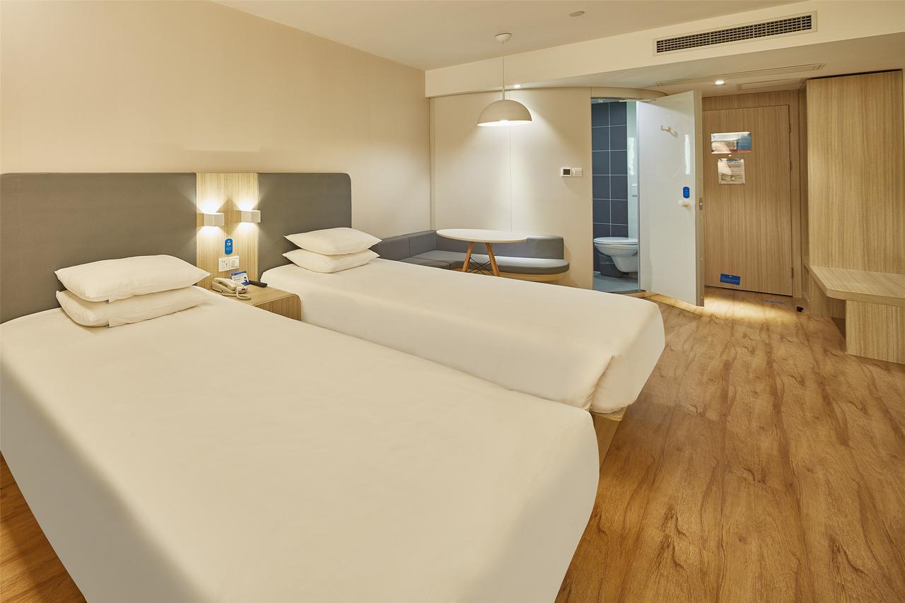 Hanting Hotel Zhuhai Gongbei Port Qinglv Nanlu Branch מראה חיצוני תמונה
