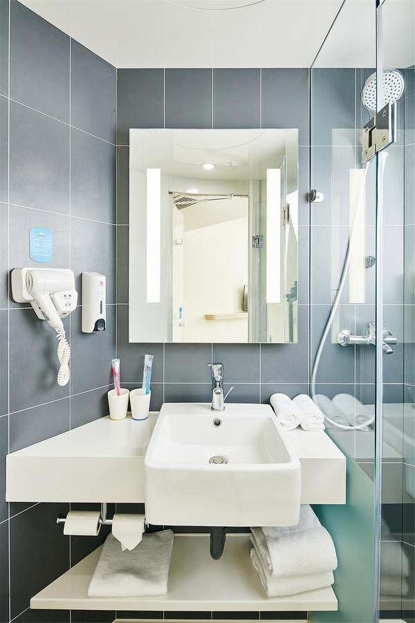 Hanting Hotel Zhuhai Gongbei Port Qinglv Nanlu Branch מראה חיצוני תמונה