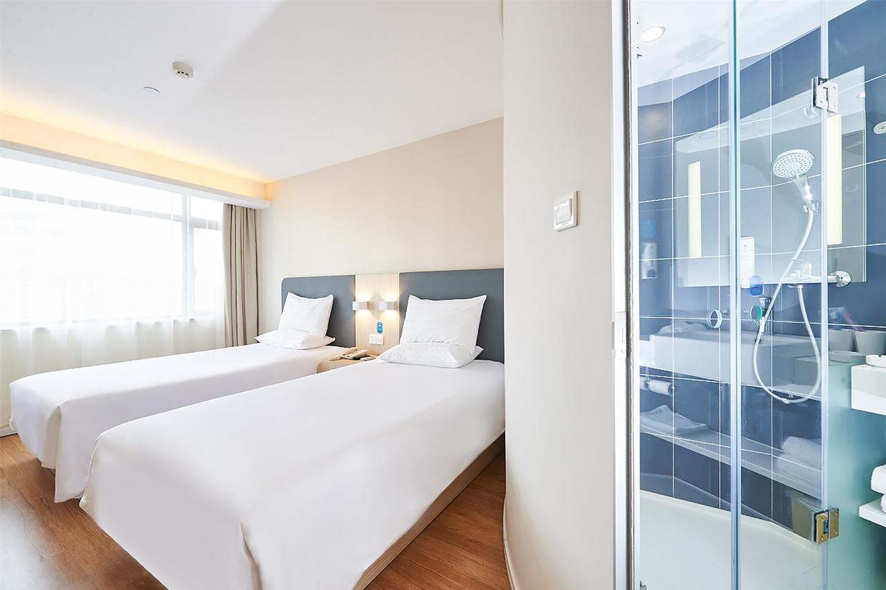 Hanting Hotel Zhuhai Gongbei Port Qinglv Nanlu Branch מראה חיצוני תמונה